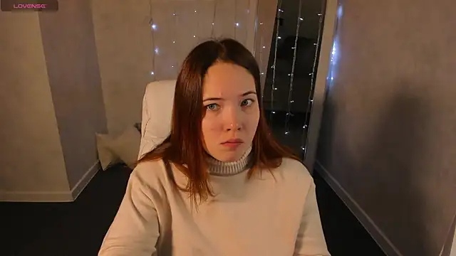 Snapshot of Aliisson_Edwards chatting on December 2024 12:56:01 AM Aliisson Edwards online show from December 2024 12:56:01 AM