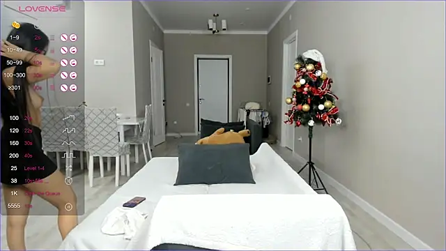 Snapshot of sailorrmoon chatting on December 2024 11:50:02 AM sailorrmoon online show from December 2024 11:50:02 AM