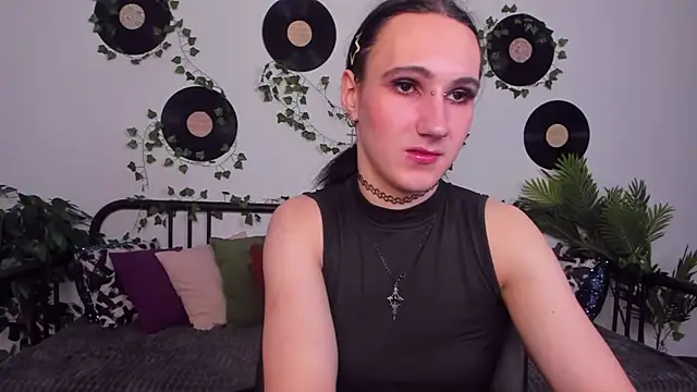 FillDammon online show from January 2025 10:10:02 AM