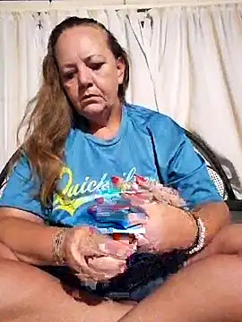 Kimmyb777 online show from March 2026 06:11:01 PM