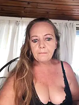 Kimmyb777 online show from April 2026 12:57:02 PM