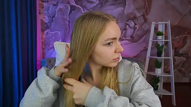 EmilySunshineS online show from November 2025 07:20:02 AM