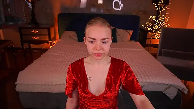 EmilySunshineS online show from May 2026 05:47:01 AM