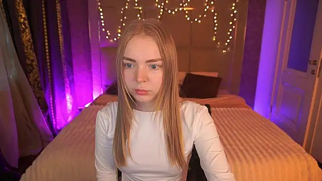EmilySunshineS online show from May 2026 06:09:02 AM