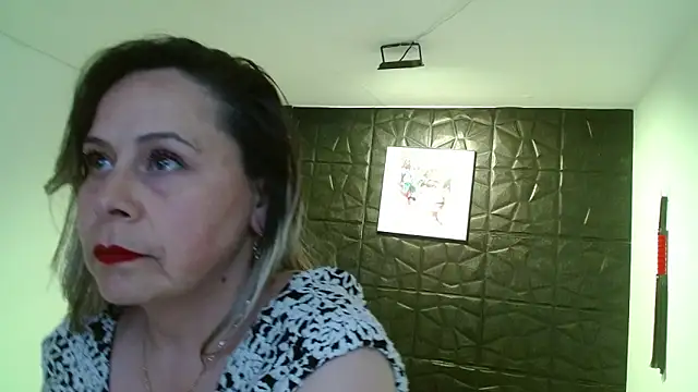 CINTHIA1609 online show from September 2025 08:19:01 PM