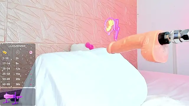 Snapshot of carollin__1 chatting on March 2025 02:55:02 PM carollin 1 online show from March 2025 02:55:02 PM