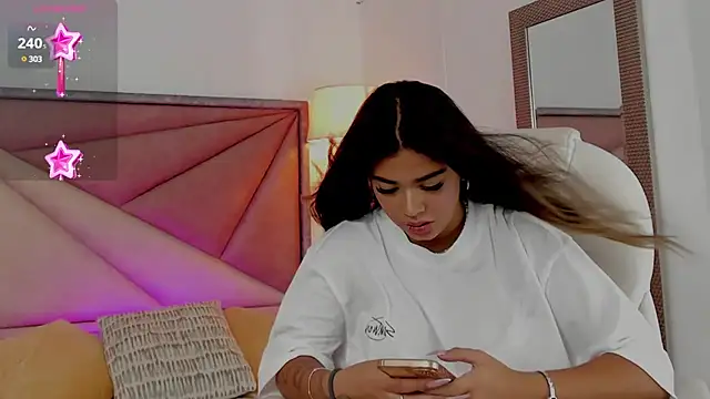 GiaFu online show from January 2025 06:00:01 PM