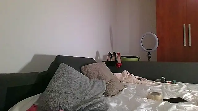 KarolinaReaper online show from December 2024 07:55:01 PM