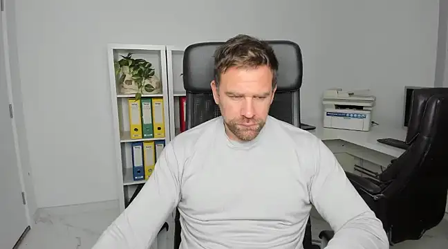 John-E-Dough online show from December 2024 05:37:01 AM