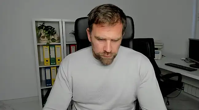 John-E-Dough online show from December 2024 08:47:01 AM