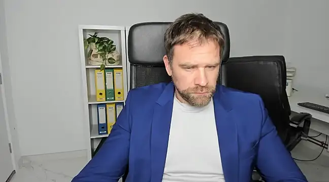 John-E-Dough online show from December 2024 05:23:02 AM