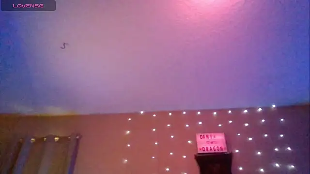Snapshot of Dani_Dragon69 chatting on December 2024 09:45:01 PM Dani Dragon69 online show from December 2024 09:45:01 PM