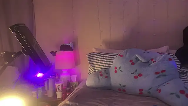 Snapshot of Dani_Dragon69 chatting on February 2026 09:17:01 AM Dani Dragon69 online show from February 2026 09:17:01 AM