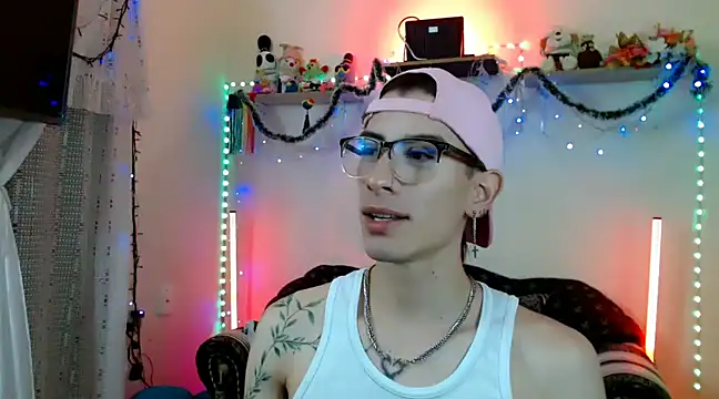 Snapshot of Yedrix chatting on December 2024 01:00:02 AM Yedrix online show from December 2024 01:00:02 AM