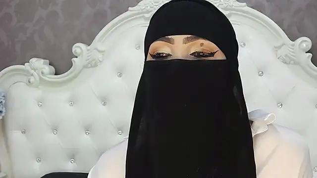 Snapshot of Hajar_Kar chatting on July 2026 05:45:01 AM Hajar Kar online show from July 2026 05:45:01 AM