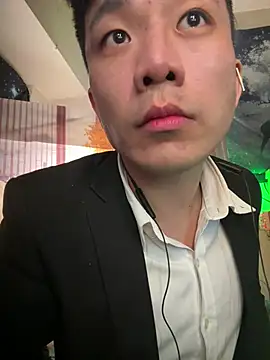 ex199212 online show from March 2025 01:26:02 PM