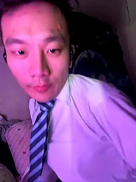 ex199212 online show from September 2025 05:13:01 PM