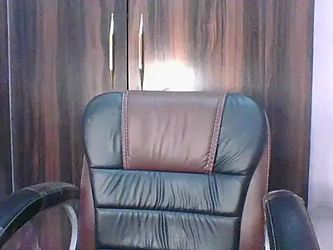 santurmom online show from March 2026 05:37:02 PM