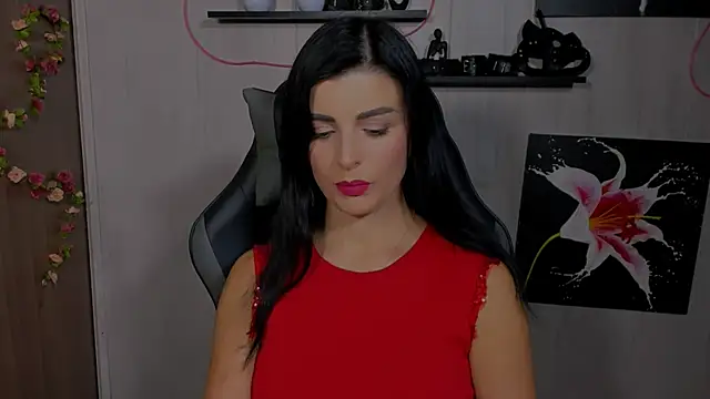 Snapshot of KayWuds chatting on December 2024 02:05:02 PM KayWuds online show from December 2024 02:05:02 PM