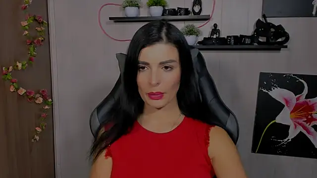 Snapshot of KayWuds chatting on December 2024 06:17:02 PM KayWuds online show from December 2024 06:17:02 PM