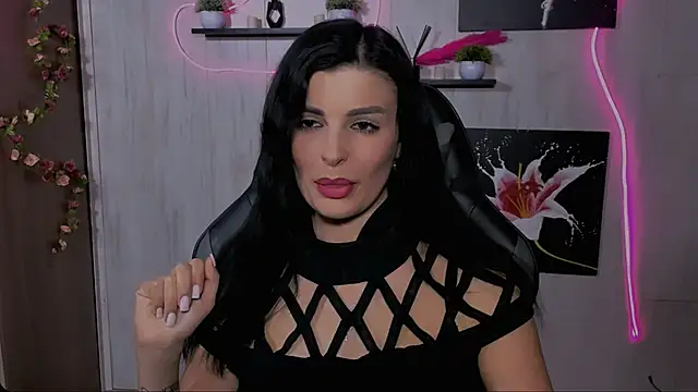 Snapshot of KayWuds chatting on February 2025 05:22:01 PM KayWuds online show from February 2025 05:22:01 PM