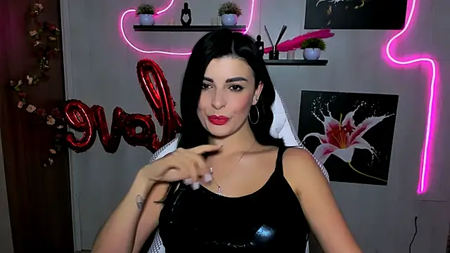 Snapshot of KayWuds chatting on March 2025 05:05:02 AM KayWuds online show from March 2025 05:05:02 AM