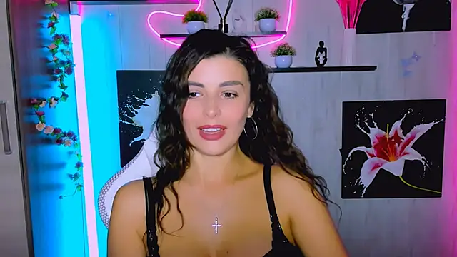 Snapshot of KayWuds chatting on October 2025 12:13:02 PM KayWuds online show from October 2025 12:13:02 PM