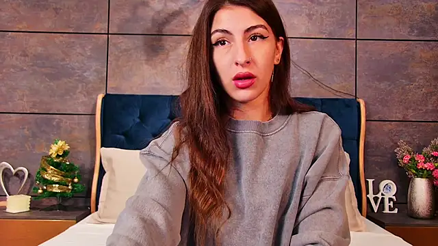 Snapshot of SashaBelle_ chatting on December 2024 04:58:02 AM SashaBelle online show from December 2024 04:58:02 AM