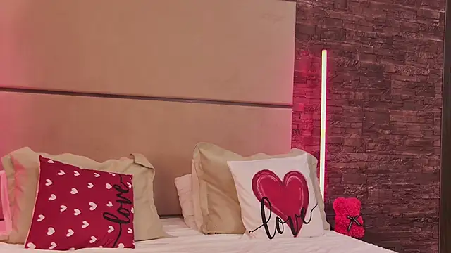 Snapshot of SashaBelle_ chatting on February 2025 08:18:01 AM SashaBelle online show from February 2025 08:18:01 AM