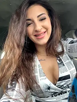 Snapshot of SashaBelle_ chatting on November 2025 08:14:02 AM SashaBelle online show from November 2025 08:14:02 AM