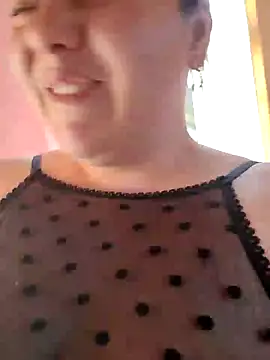 Snapshot of Molly_Greyy chatting on December 2024 08:22:01 AM Molly Greyy online show from December 2024 08:22:01 AM