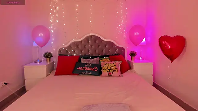 Snapshot of Aria69Stars chatting on February 2025 01:38:01 AM Aria69Stars online show from February 2025 01:38:01 AM