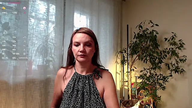 Snapshot of Charline_TheFoxTail chatting on September 2025 07:21:02 AM Charline TheFoxTail online show from September 2025 07:21:02 AM