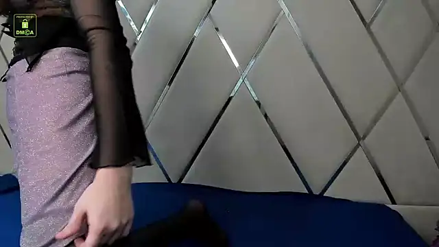 YukoFanee online show from December 2024 03:16:02 PM