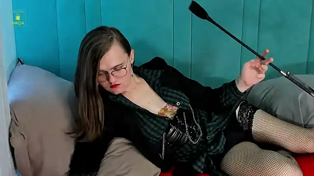 YukoFanee online show from December 2024 03:07:02 AM