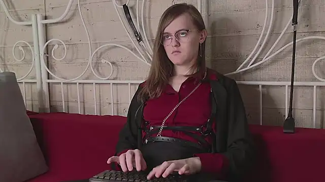 YukoFanee online show from February 2025 10:30:02 AM