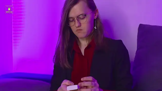 YukoFanee online show from March 2025 10:17:01 AM