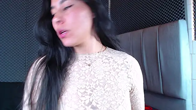  joy yva online show from December 2025 10:17:02 PM