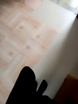 VeneRed online show from November 2025 09:31:01 AM