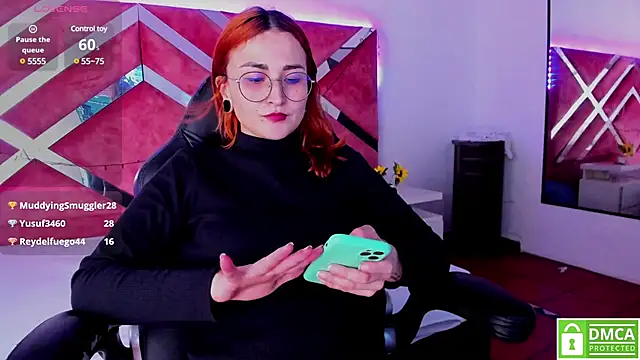 Snapshot of madame_ibby chatting on January 2025 02:14:01 AM madame ibby online show from January 2025 02:14:01 AM