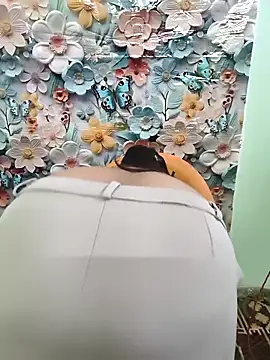 Snapshot of Cute_payal0 chatting on February 2025 11:02:02 AM Cute payal0 online show from February 2025 11:02:02 AM