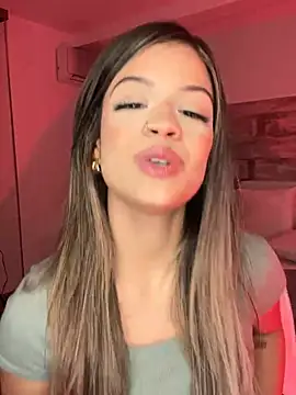 Snapshot of Alisha-Bond chatting on December 2024 02:30:02 AM Alisha-Bond online show from December 2024 02:30:02 AM