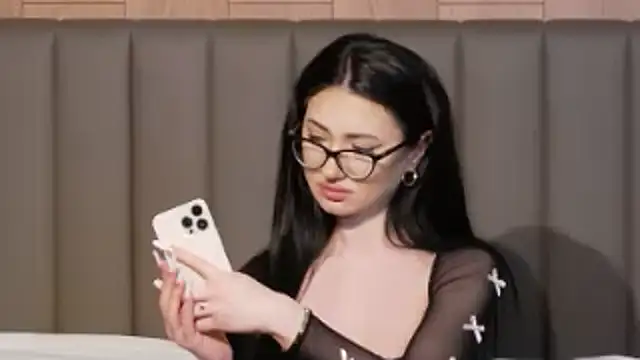 Snapshot of AllisonSky chatting on January 2025 01:17:02 PM AllisonSky online show from January 2025 01:17:02 PM