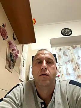 Snapshot of Lecatore80 chatting on November 2025 07:00:01 AM Lecatore80 online show from November 2025 07:00:01 AM