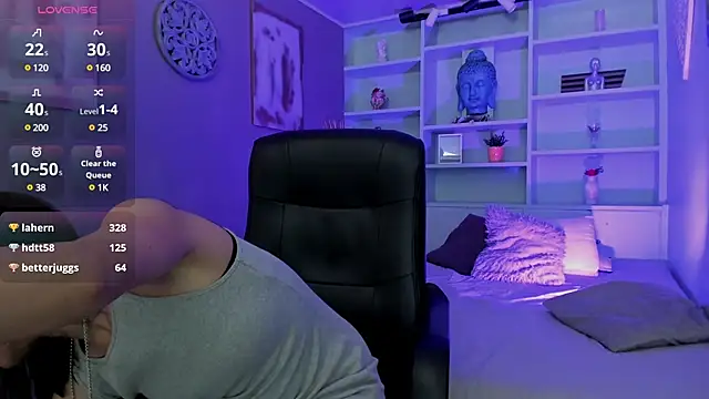 Lucy Williiams online show from February 2025 08:55:02 PM