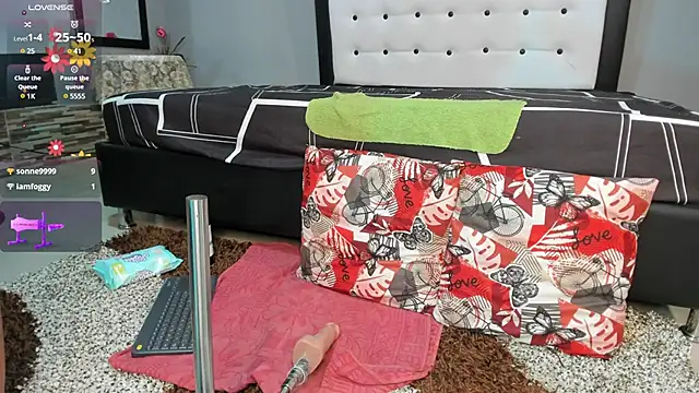 valeria hurtado online show from January 2025 04:23:02 AM