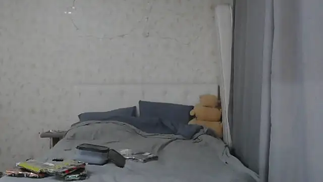 Snapshot of KateBunny chatting on September 2025 03:12:02 PM KateBunny online show from September 2025 03:12:02 PM