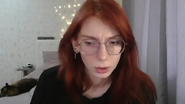 Snapshot of KateBunny chatting on April 2026 05:15:01 AM KateBunny online show from April 2026 05:15:01 AM