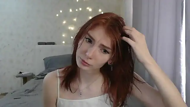 Snapshot of KateBunny chatting on April 2026 11:25:02 AM KateBunny online show from April 2026 11:25:02 AM