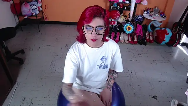 MissMiia2 online show from March 2025 04:09:02 PM